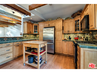 1328 Palms Boulevard Venice, CA 90291 - Photo 9 of 41