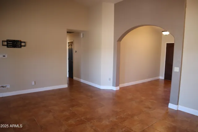 $2,300 | 3887 Camino Bella Rosa, Sierra Vista, AZ 85650