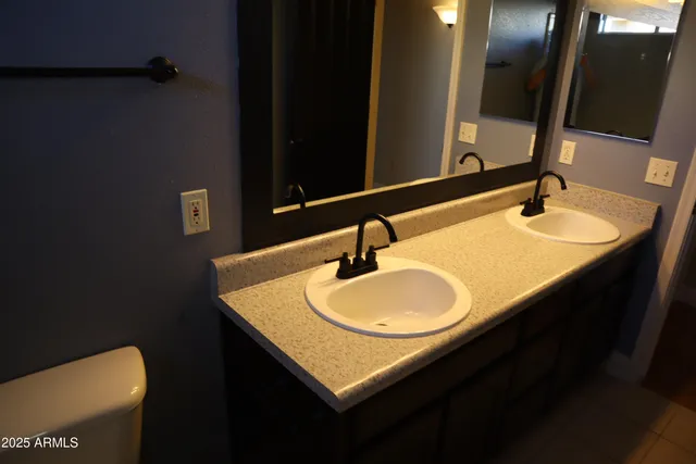 $2,300 | 3887 Camino Bella Rosa, Sierra Vista, AZ 85650