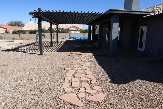 $2,300 | 3887 Camino Bella Rosa, Sierra Vista, AZ 85650