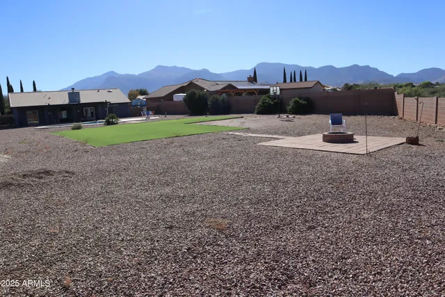 $2,300 | 3887 Camino Bella Rosa, Sierra Vista, AZ 85650