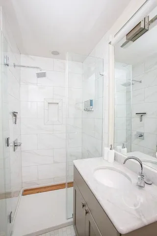 $2,495 | 937 St Louis Street, Unit 3, New Orleans, LA 70112