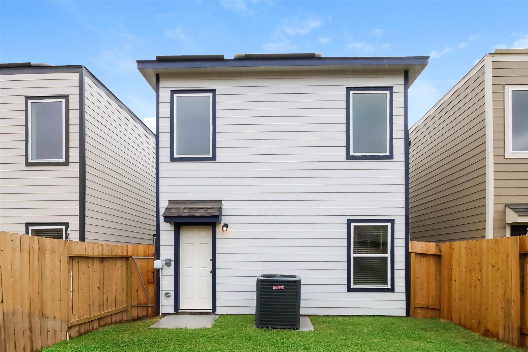 15228 Estrella Road East Houston, TX 77073 - Photo 2 of 15