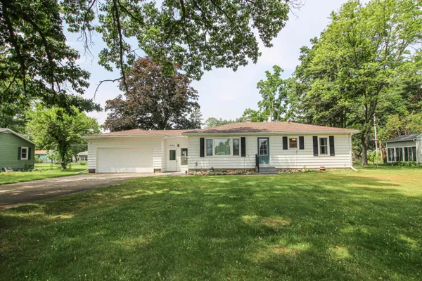 $214,900 | 58408 Kerr Creek Road, Three Rivers, MI 49093