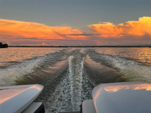 $10,500 | 8219 Shoregrove Drive, Houston, TX 77346