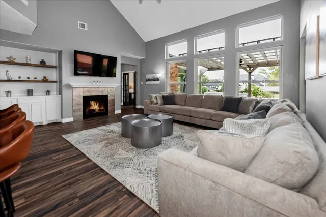 $10,500 | 8219 Shoregrove Drive, Houston, TX 77346