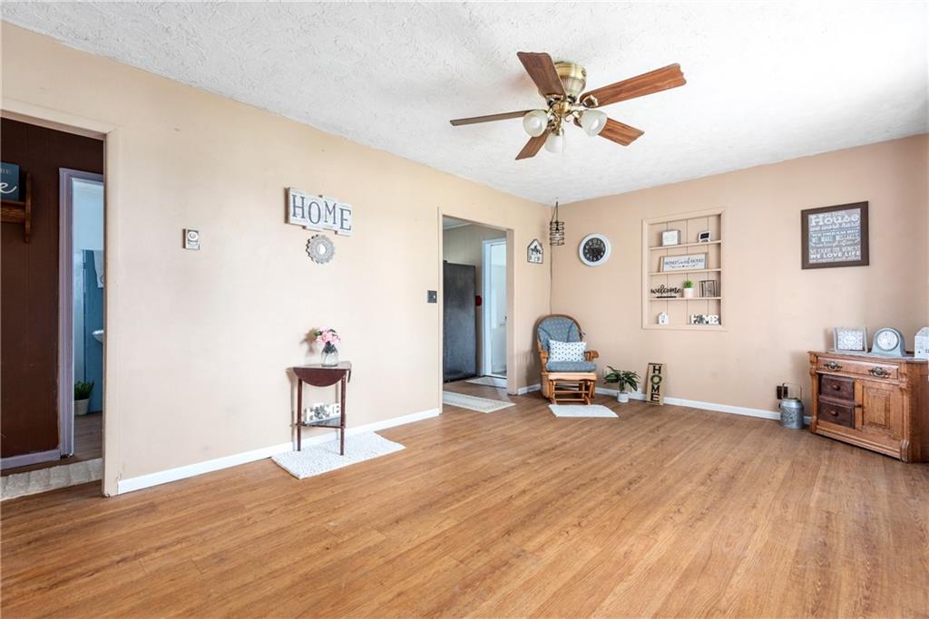 298 North Shirley Road Shirley, IN 47384 - Photo 6 of 21 Gallery Image 6