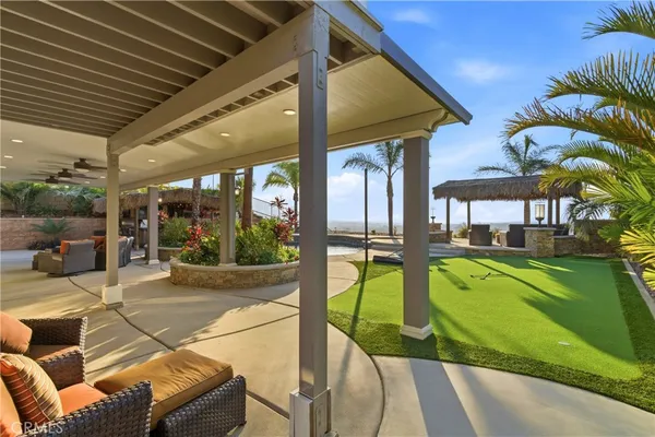 $1,395,000 | 940 VÃa Blairo, Corona, CA 92879