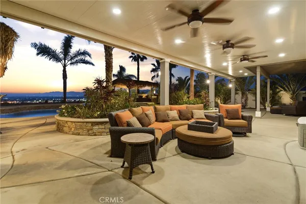 $1,395,000 | 940 VÃa Blairo, Corona, CA 92879