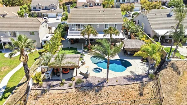 $1,395,000 | 940 VÃa Blairo, Corona, CA 92879