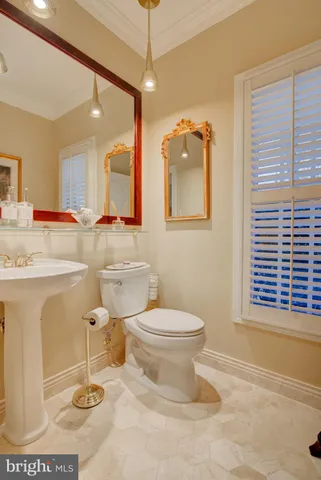 $1,725,000 | 43287 Warwick Hills Court, Leesburg, VA 20176