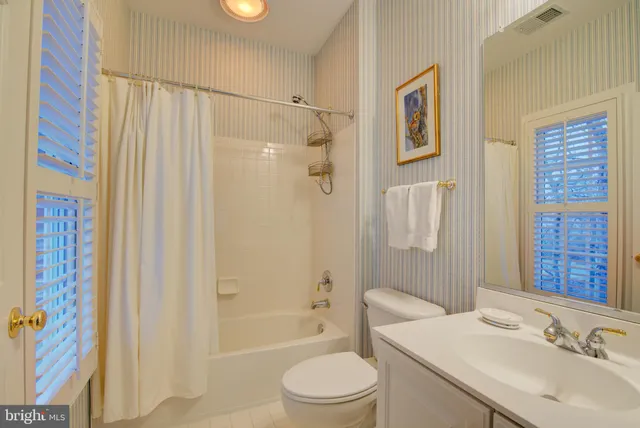 $1,725,000 | 43287 Warwick Hills Court, Leesburg, VA 20176