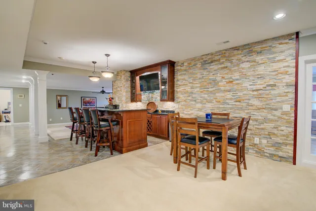 $1,725,000 | 43287 Warwick Hills Court, Leesburg, VA 20176