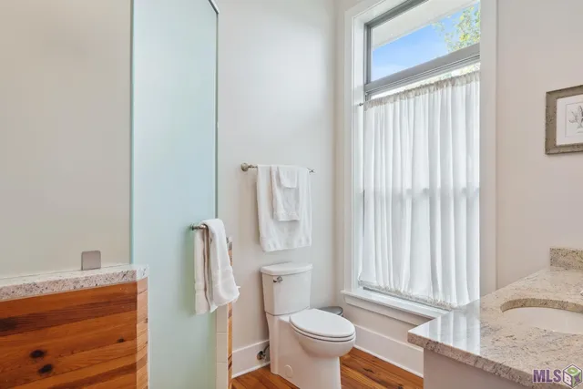 $850,000 | 5318 Privateer Boulevard, Barataria, LA 70036