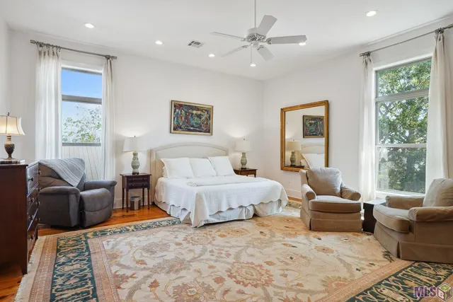 $850,000 | 5318 Privateer Boulevard, Barataria, LA 70036