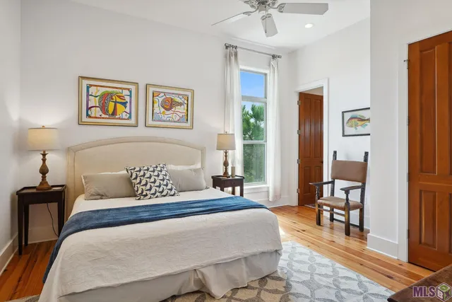 $850,000 | 5318 Privateer Boulevard, Barataria, LA 70036