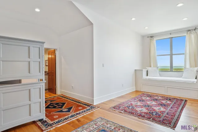 $850,000 | 5318 Privateer Boulevard, Barataria, LA 70036