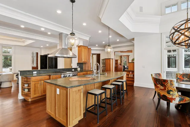 $6,250,000 | 2845 Little Orchard Way, Orono, MN 55391