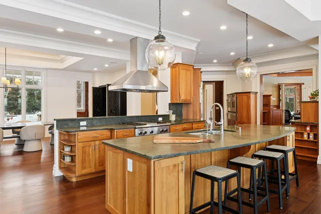 $6,250,000 | 2845 Little Orchard Way, Orono, MN 55391