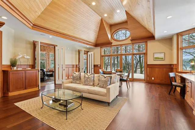 $6,250,000 | 2845 Little Orchard Way, Orono, MN 55391