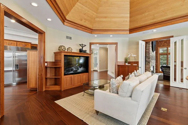 $6,250,000 | 2845 Little Orchard Way, Orono, MN 55391