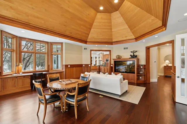 $6,250,000 | 2845 Little Orchard Way, Orono, MN 55391