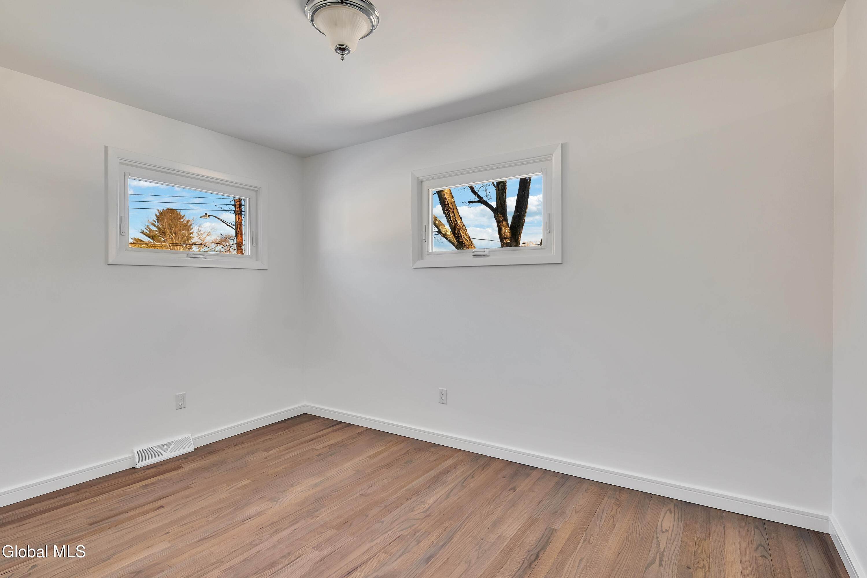 61 Rapple Drive Colonie, NY 12205 - Photo 24 of 48 24-P1625645