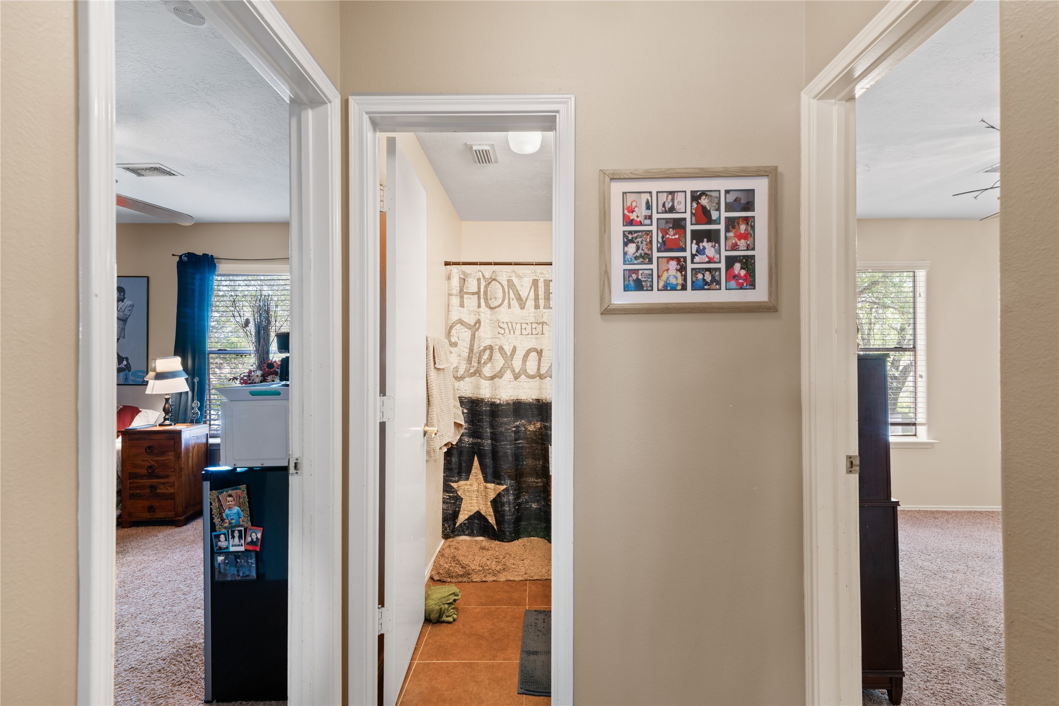 3727 Oaklace Drive Spring, TX 77389 - Photo 24 of 37 a view of a bedroom from a hallway