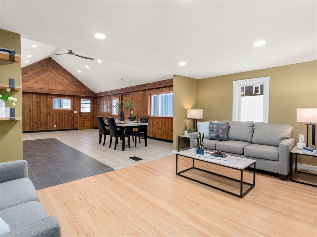 241 Mashapaug Road Holland, MA 01521 - Photo 7 of 24