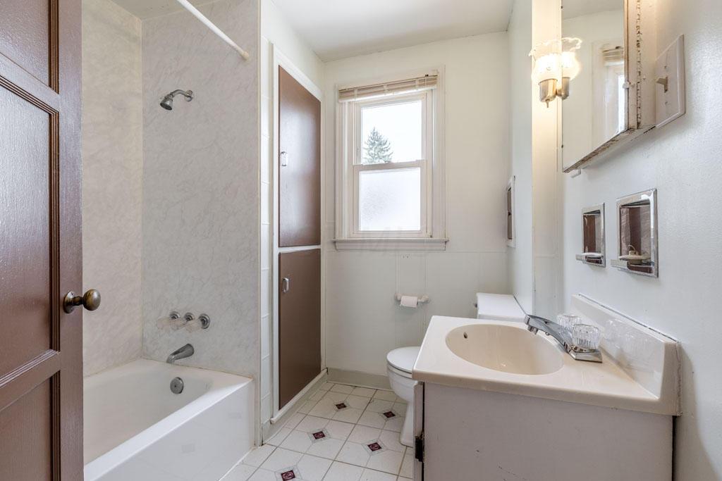 1075 Acton Road Columbus, OH 43224 - Photo 24 of 27 Gallery Image 24