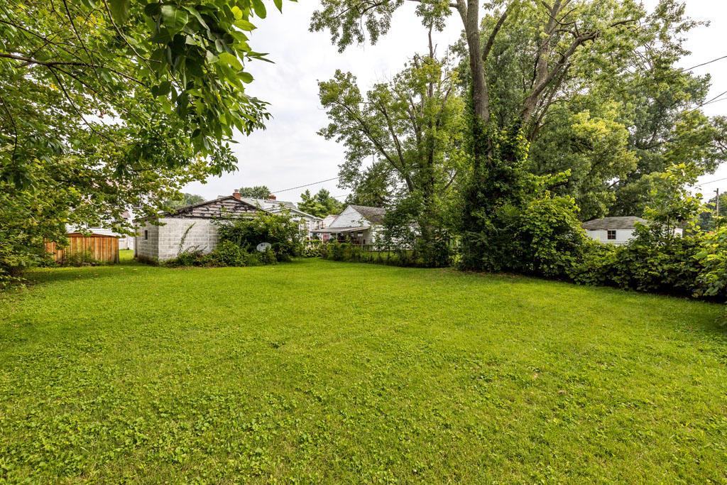 1075 Acton Road Columbus, OH 43224 - Photo 6 of 27 Gallery Image 6