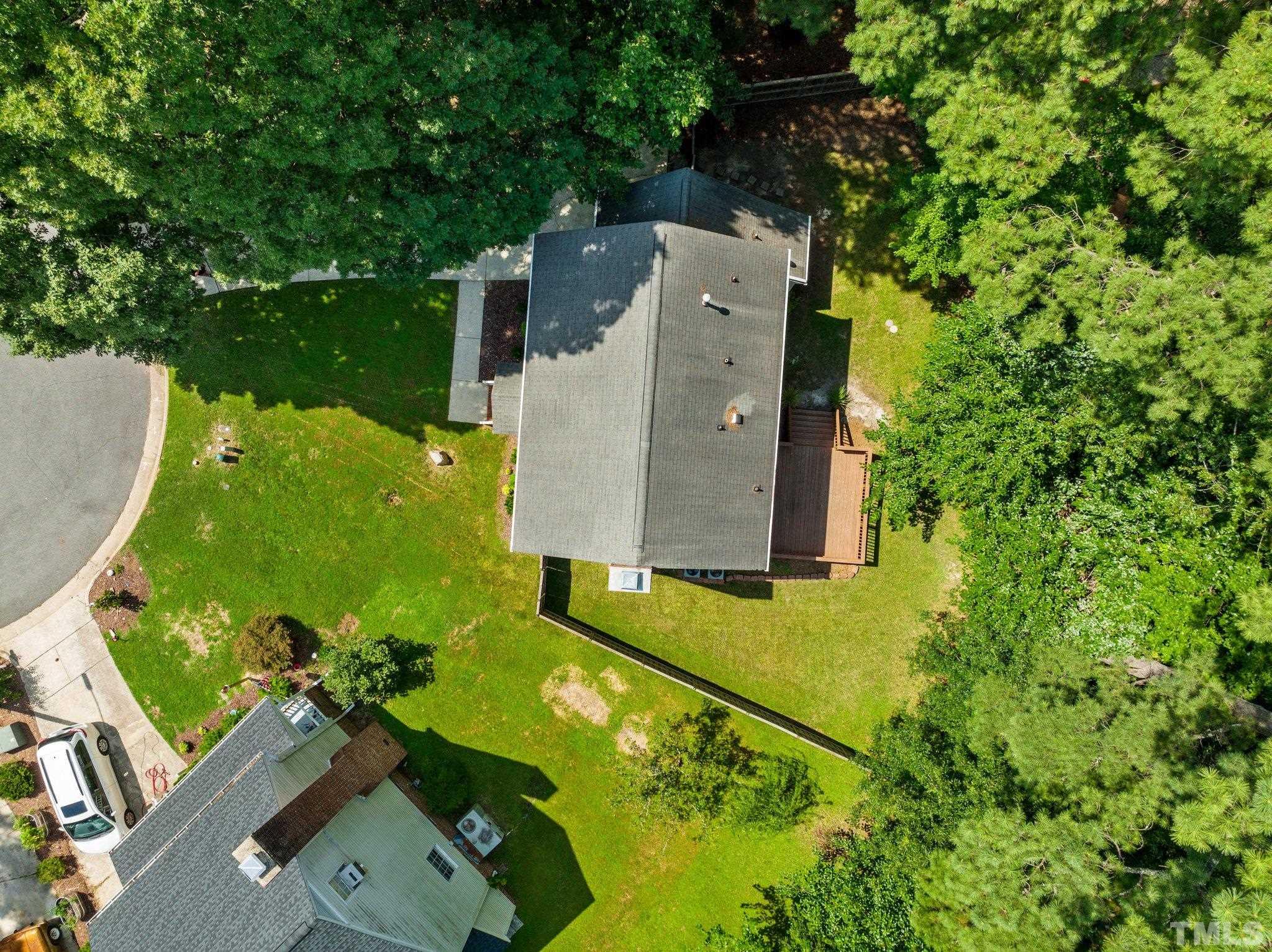 405 Robb Court Raleigh, NC 27615 - Photo 4 of 42 Gallery Image 4