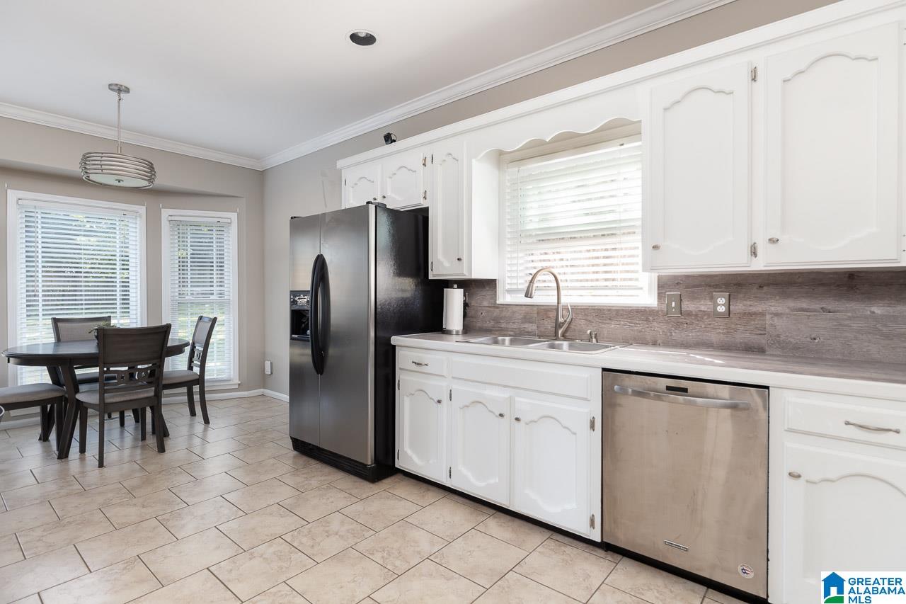 1417 Oak Ridge Drive Birmingham, AL 35242 - Photo 12 of 32