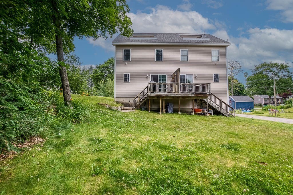 289 Chace Street, Unit B Clinton, MA 01510 - Photo 3 of 18