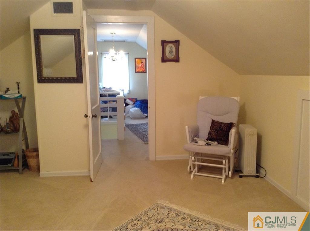 211 Milltown Road East Brunswick, NJ 08816 - Photo 19 of 22 Gallery Image 19