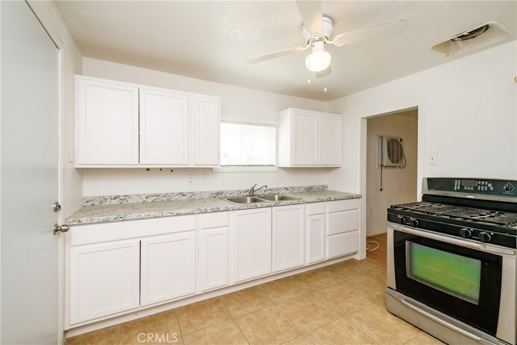 620 Starlight Street Barstow, CA 92311 - Photo 17 of 28 Front Home