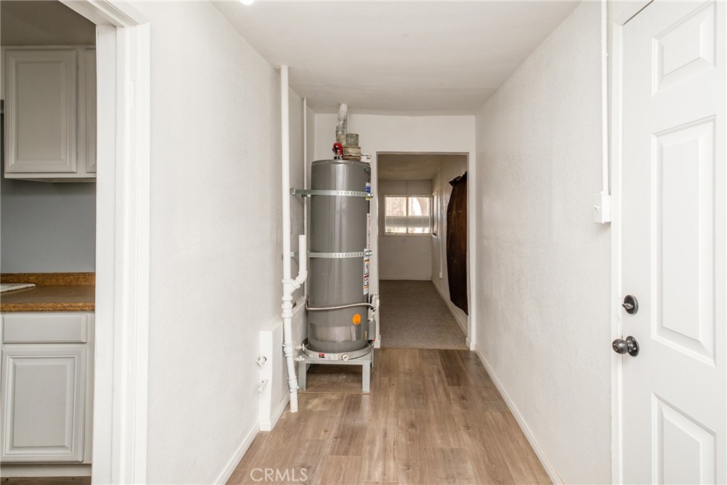 620 Starlight Street Barstow, CA 92311 - Photo 21 of 28 Back Home Laundry area