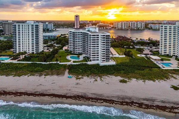 $1,495,000 | 700 South Ocean Boulevard, Unit 705, Boca Raton, FL 33432