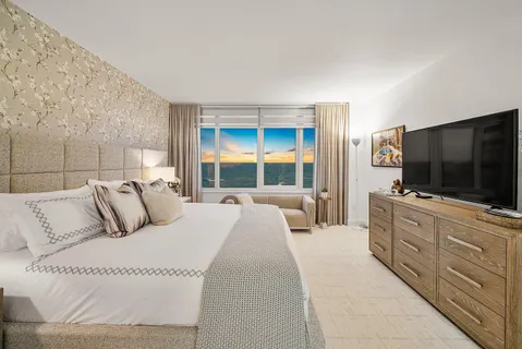 $1,395,000 | 700 South Ocean Boulevard, Unit 705, Boca Raton, FL 33432