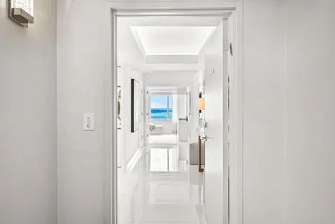 $1,395,000 | 700 South Ocean Boulevard, Unit 705, Boca Raton, FL 33432