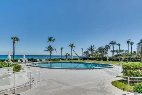 $1,395,000 | 700 South Ocean Boulevard, Unit 705, Boca Raton, FL 33432