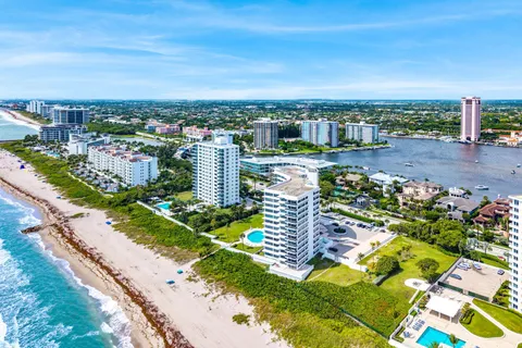 $1,395,000 | 700 South Ocean Boulevard, Unit 705, Boca Raton, FL 33432
