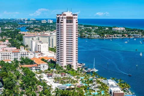 $1,395,000 | 700 South Ocean Boulevard, Unit 705, Boca Raton, FL 33432