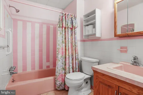 $160,000 | 1 Lawrence Road, Unit G2B, Broomall, PA 19008
