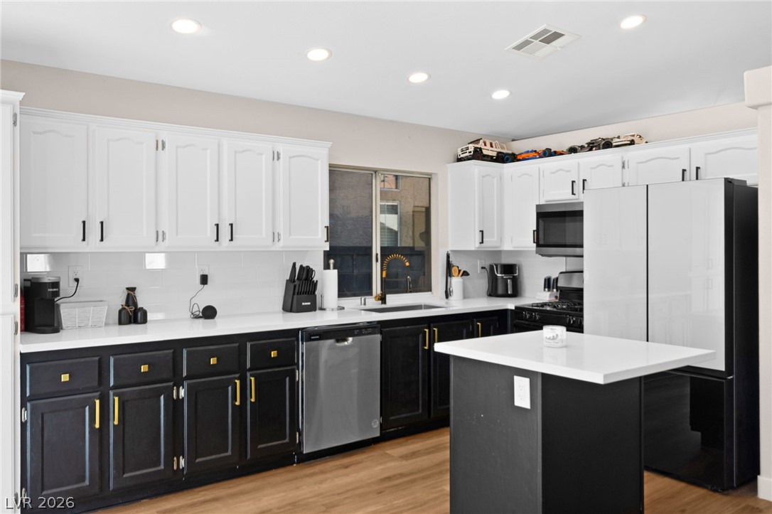 2415 Worchester Road Henderson, NV 89074 - Photo 2 of 39