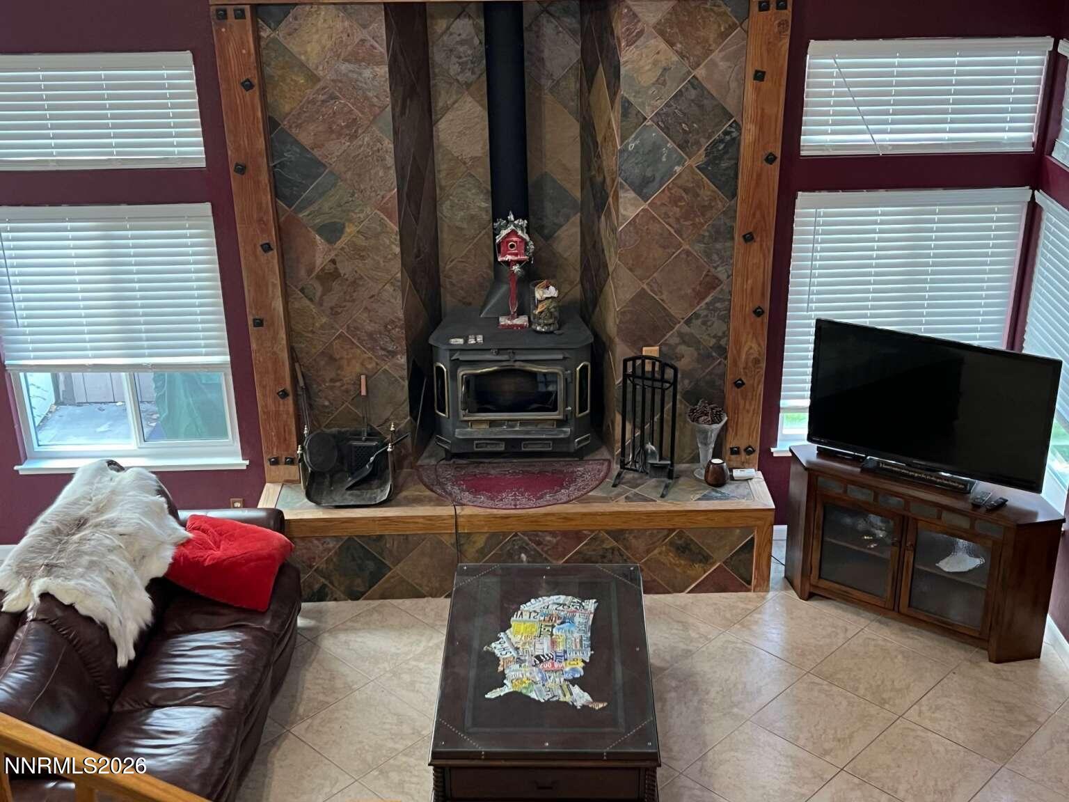 6607 Enchanted Valley Drive Reno, NV 89523 - Photo 18 of 29 Beam.18