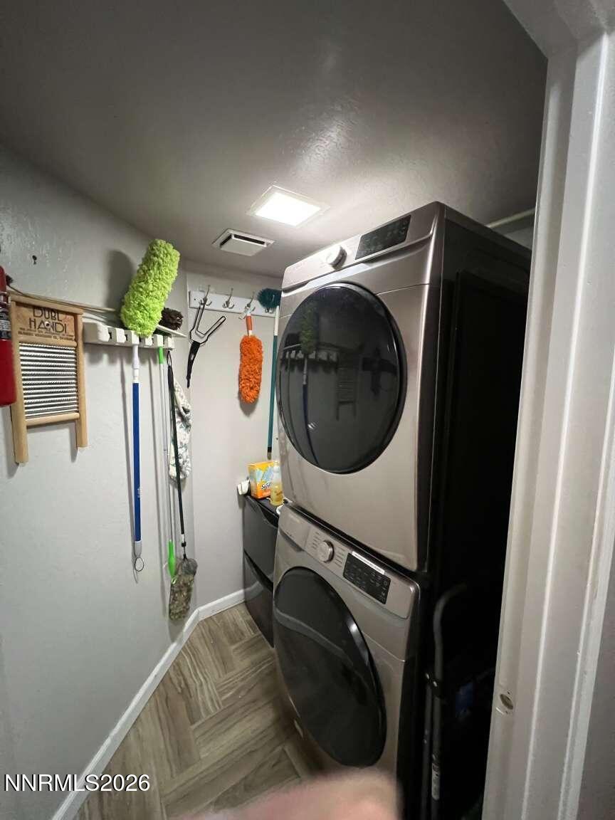 6607 Enchanted Valley Drive Reno, NV 89523 - Photo 21 of 29 Beam.21