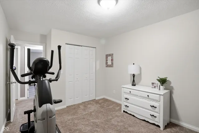 $260,000 | 122 Winfield Park Court, Greenfield, IN 46140