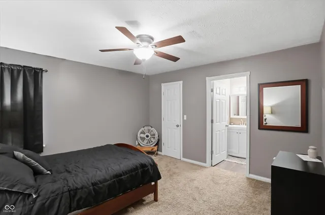 $260,000 | 122 Winfield Park Court, Greenfield, IN 46140