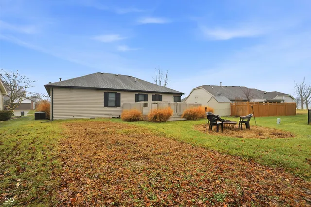 $260,000 | 122 Winfield Park Court, Greenfield, IN 46140